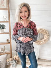 Load image into Gallery viewer, Multi Leopard Print Top With Rope Accent

