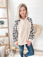 Load image into Gallery viewer, Leopard Print Hoodie
