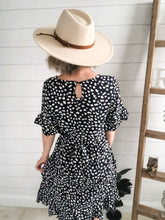 Load image into Gallery viewer, Crew Neck Ruffle Multi-Tiered Pebble Print Dress
