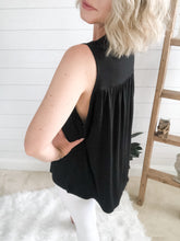 Load image into Gallery viewer, Lace Top Solid Loose Fit Tank Top

