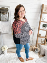 Load image into Gallery viewer, Multi Leopard Print Top With Rope Accent
