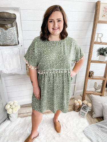 Plus Size Lightweight Green Leopard Print Tassel Babydoll Dress