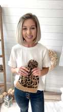 Load image into Gallery viewer, Brown Leopard Print Pom Pom Beanie
