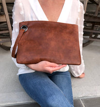 Load image into Gallery viewer, Oversized Everyday Wristlet Clutch - Chestnut

