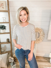 Load image into Gallery viewer, Black and White Short Sleeve Stripe Top
