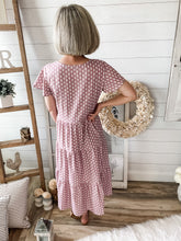 Load image into Gallery viewer, Purple Flowy Midi Dress
