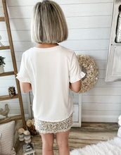 Load image into Gallery viewer, White Ruffled Short Sleeve Top
