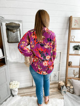 Load image into Gallery viewer, Multi Colored Graffiti Print Bubble Sleeve Top
