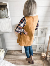 Load image into Gallery viewer, Camel Sherpa Vest
